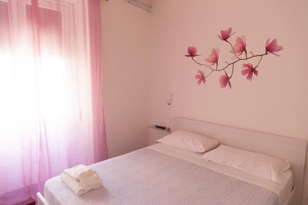 Appartamento Velia Salerno Bagian luar foto